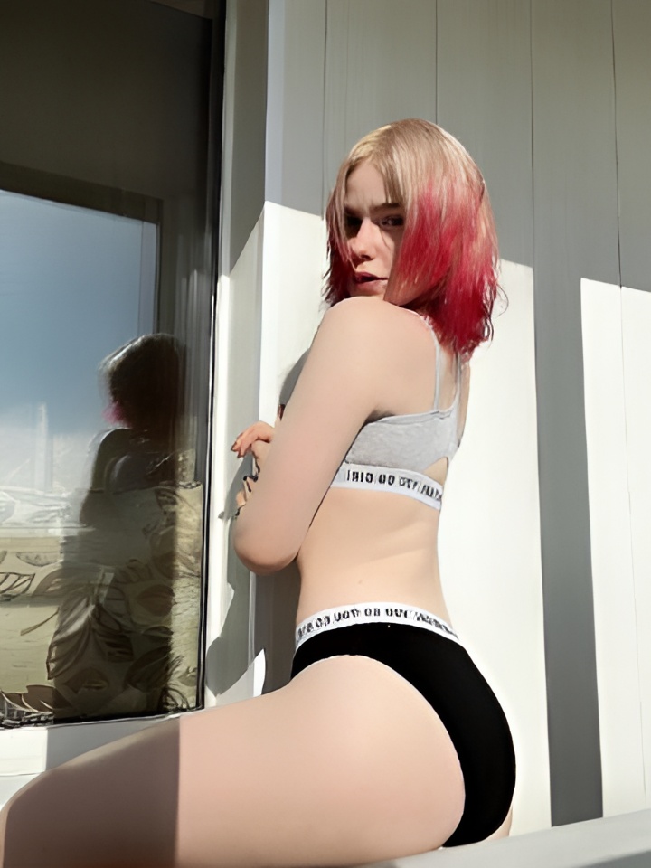 Аврора привлекальеная девушка из Екатеринбурга цена от 2000 руб