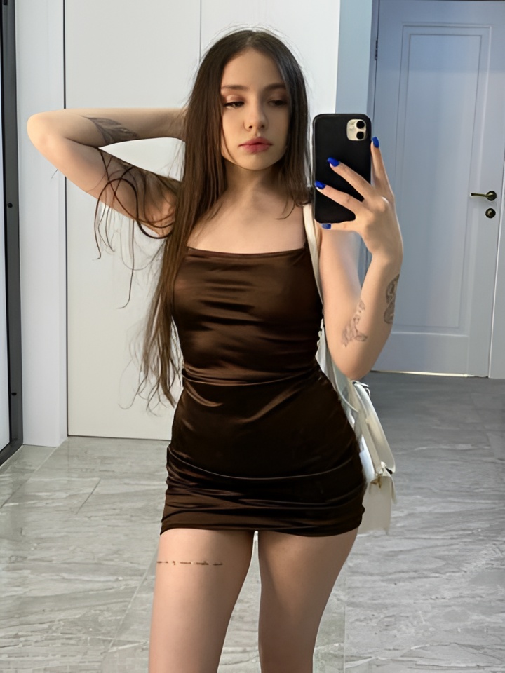 Майя привлекальеная девушка из Екатеринбурга цена от 2000 руб