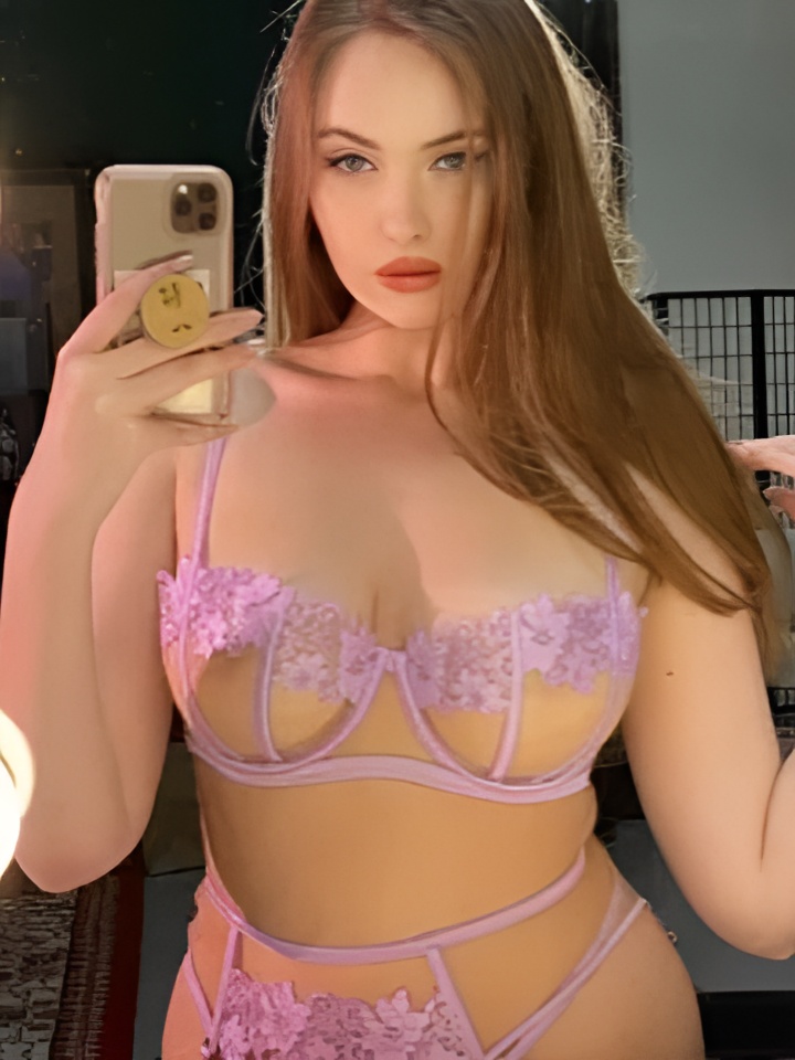 Юна привлекальеная девушка из Екатеринбурга цена от 2000 руб