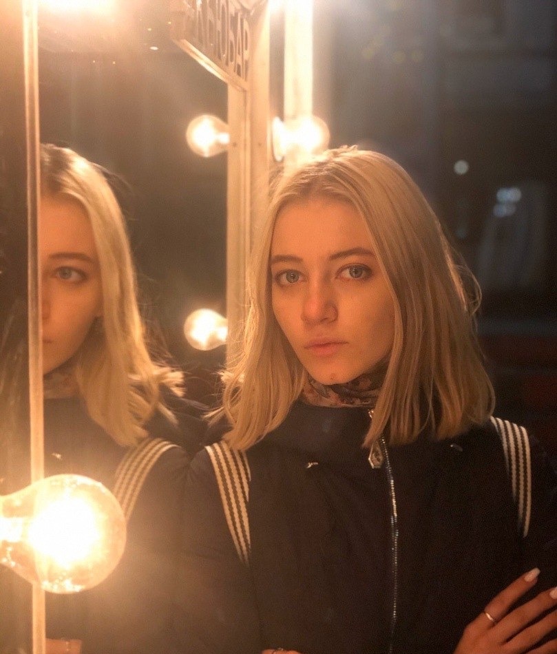 Оксана привлекальеная девушка из Екатеринбурга цена от 3000 руб