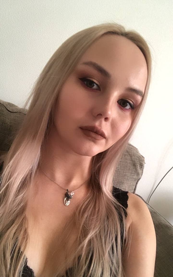 Дана привлекальеная девушка из Екатеринбурга цена от 3500 руб