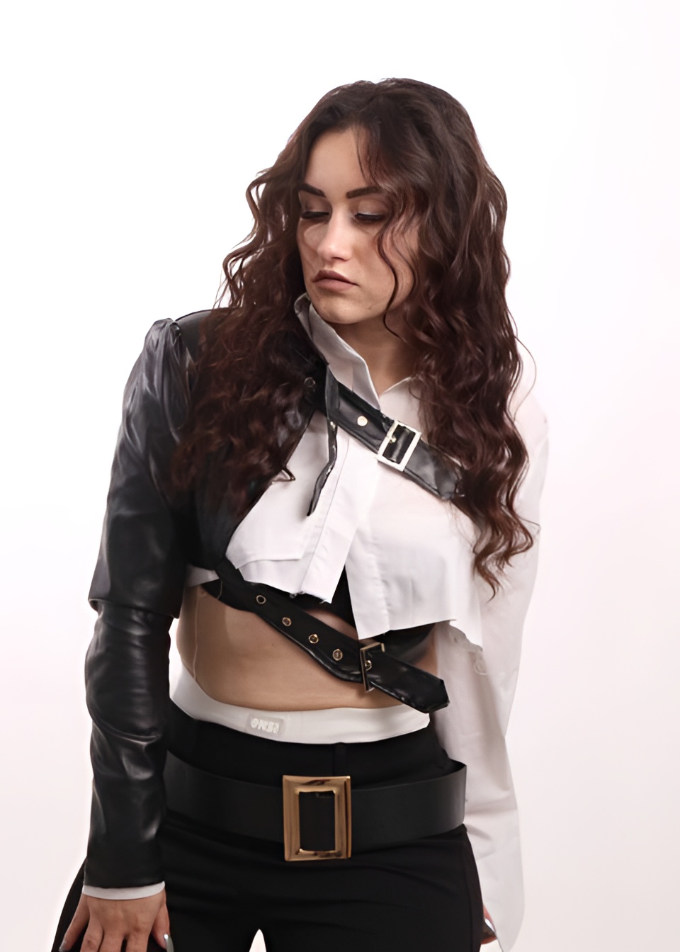 Анжела привлекательная девушка из Екатеринбурга цена от 7000 руб