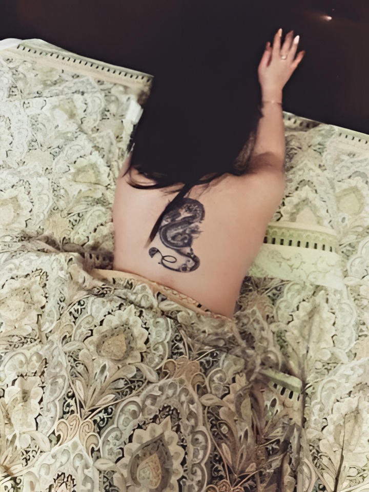 Индивидуалка Алиса, доступна для личного знакомства от 1500 руб