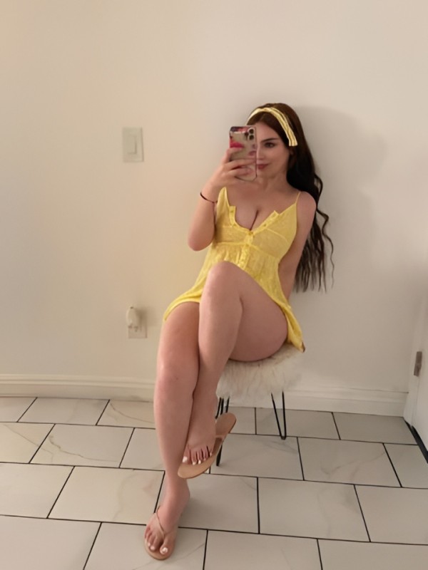 Эдита привлекательная девушка из Екатеринбурга цена от 2500 руб