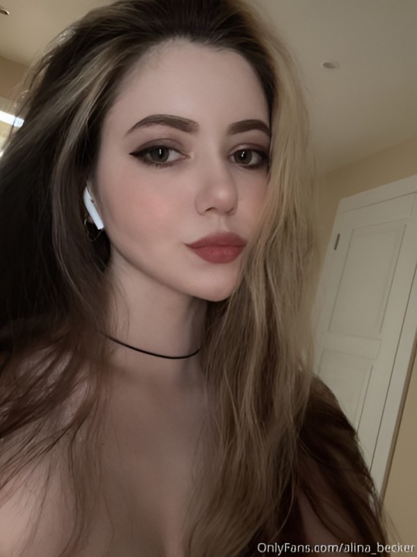 Света привлекательная девушка из Екатеринбурга цена от 5000 руб