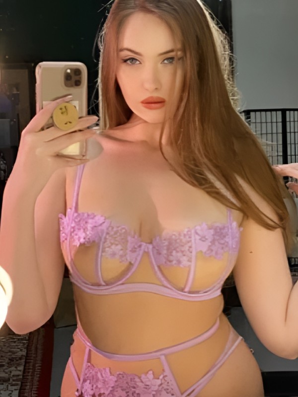 Юна привлекательная девушка из Екатеринбурга цена от 2000 руб