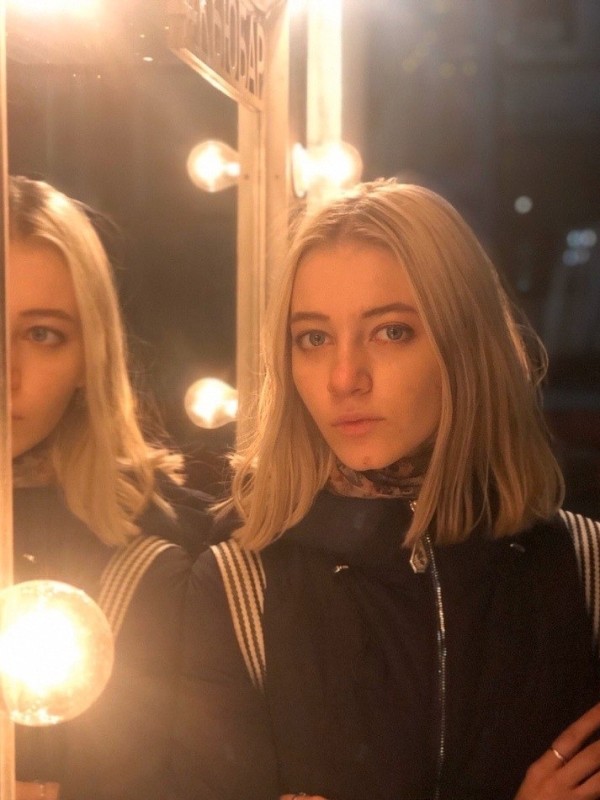 Оксана привлекательная девушка из Екатеринбурга цена от 3000 руб