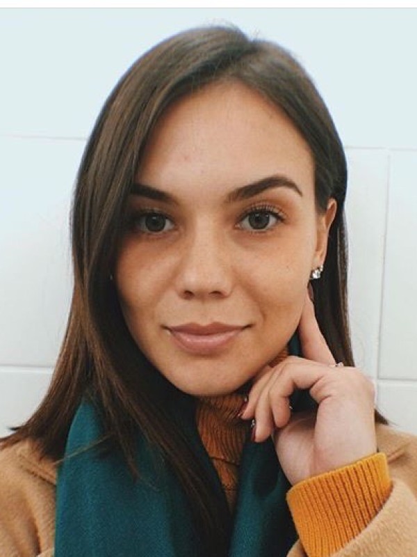 Владилена привлекательная девушка из Екатеринбурга цена от 3500 руб