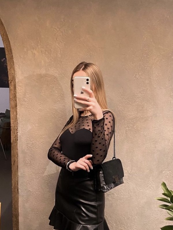 🎥 Тася привлекательная девушка из Екатеринбурга цена от 3500 руб