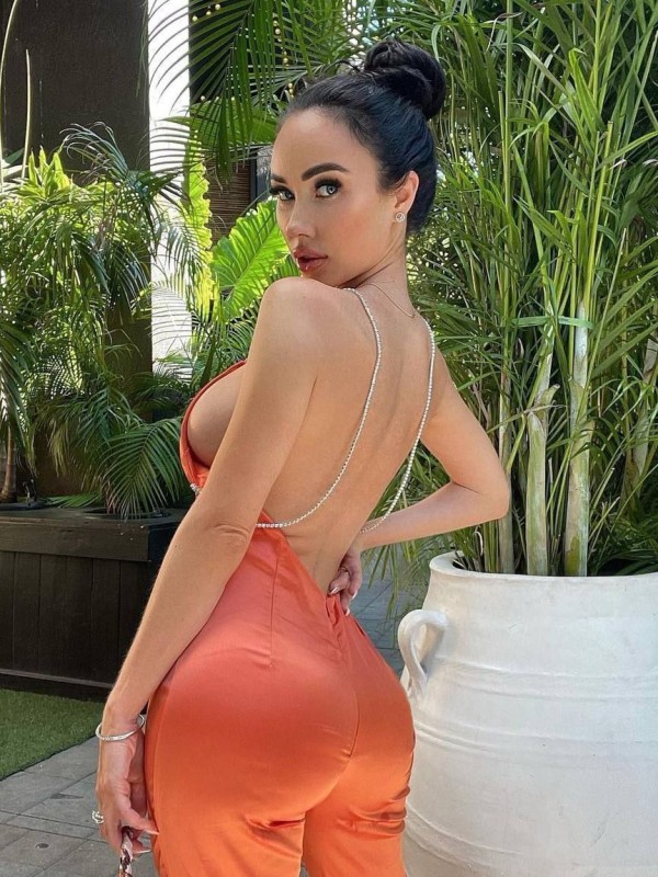 Люда привлекательная девушка из Екатеринбурга цена от 5000 руб