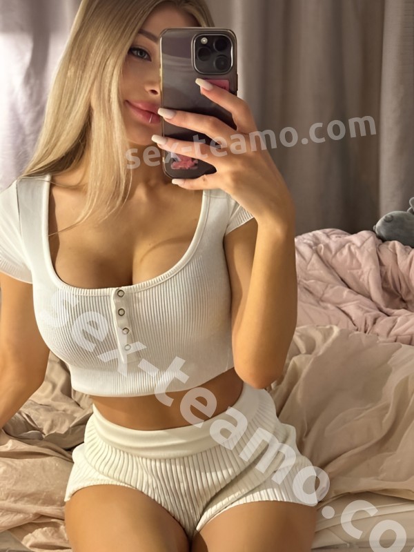 Настя из Екатеринбурга